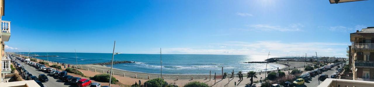 Casa Al Mare Lejlighed Lido di Ostia Eksteriør billede